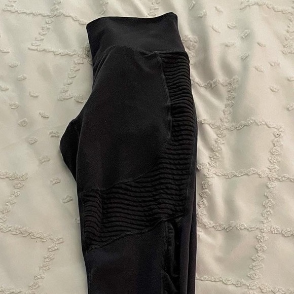 Dark Grey Fabletics Leggings with Mesh Bottoms - Picture 1 of 3